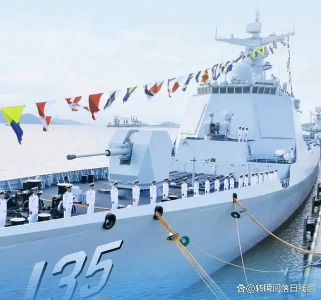 抗战老兵登上052D直呼中国海军伟大 第30艘即将服役