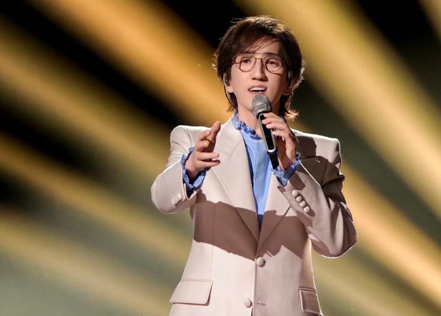 歌手2025总决赛帮唱嘉宾 悬念迭起引发热议