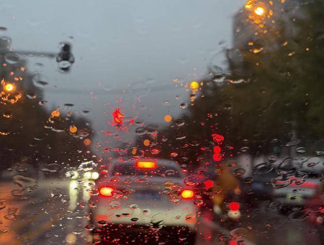 30个小时强降雨停了！北京入汛来降雨量较常年多近九成 雨水偏多接近九成