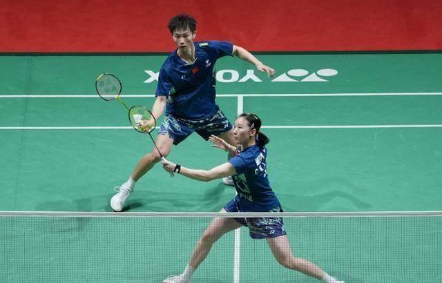 拒重蹈世界第1覆辙!蒋振邦/魏雅欣2-1逆风翻盘,晋级世锦赛16强