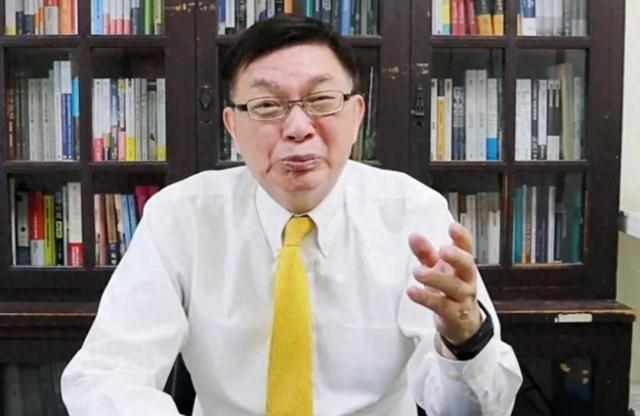 台湾的教授说，这是中国对烈士的态度的惊喜，