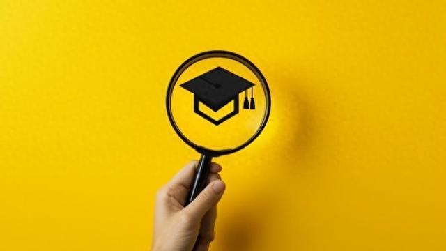 上海已培养中小学正高级教师千余名