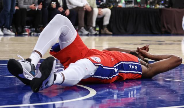 恩比德膝伤痊愈？我们似乎还能再相信他一次 减重归来期待重生