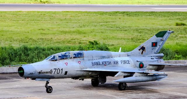 专家：孟加拉国采购歼10C单价曝光 总价22亿含配套服务