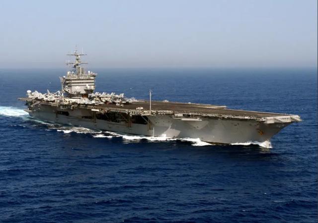 美国连摔两架军机 原因是什么 电子干扰成猜测焦点