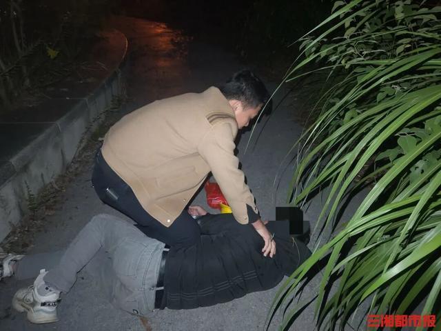 三名嚣张骗子中了民警的“连环计” 巧妙周旋一网打尽