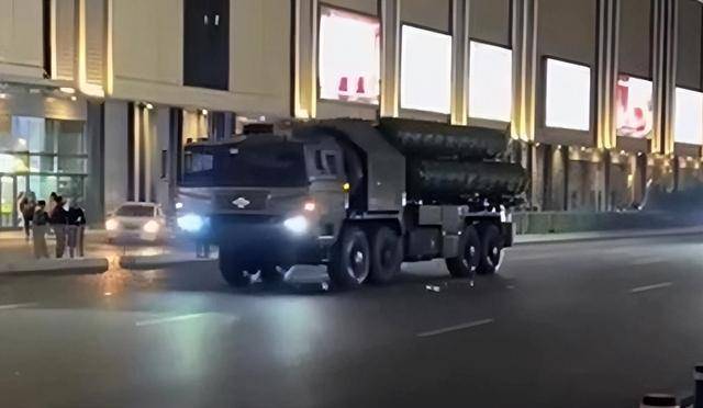 中国制造装备现身阿塞拜疆阅兵彩排 红旗9B防空系统亮相