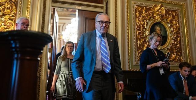 美政府正式结束停摆 谁赢了谁输了 妥协背后的真相