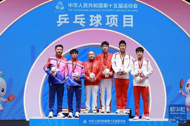 温瑞博夺得乒乓球男单18岁以下金牌