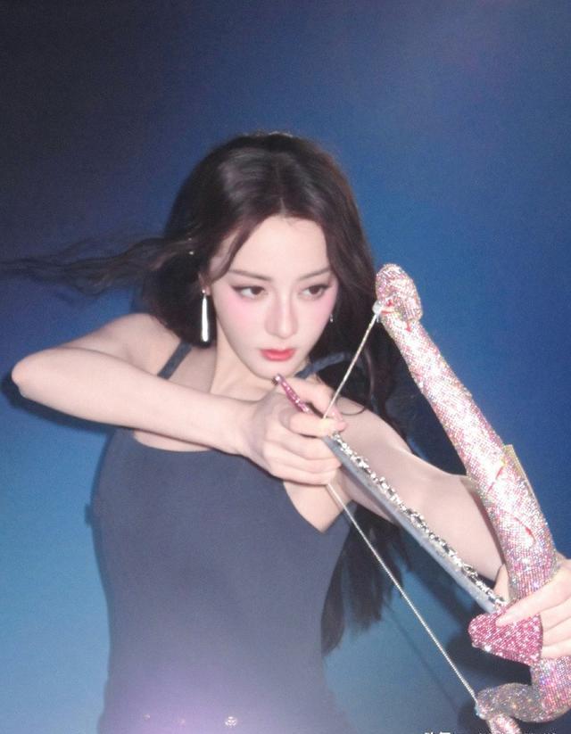 王洋宣传『迪丽热巴』枭起青壤 新剧未播先火