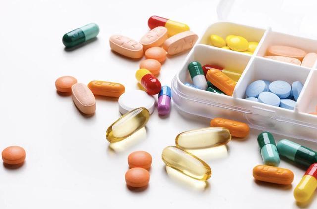 普通发热不建议自行服用奥司他韦 医生：服用奥司他韦的人，身体出现4种症状必须停药