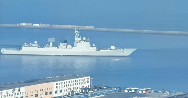 052D驱逐舰还会继续建造多久 未来走向引猜测