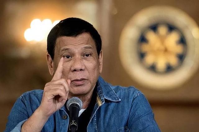 學(xué)者：菲律賓兩股勢力準(zhǔn)備奪權(quán) 抗議背后的政治博弈