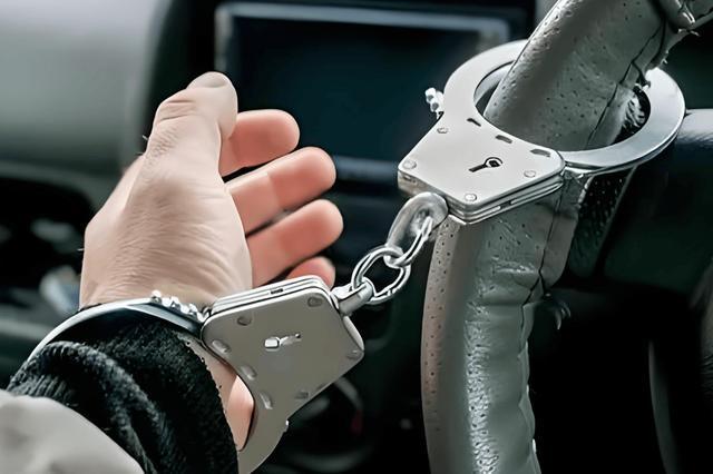 央視曝光“智駕神器”成奪命陷阱 十幾塊錢的磁吸環(huán)暗藏危機(jī)