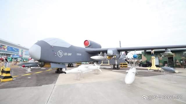 “九天”無(wú)人機(jī)到底適不適合軍用 潛力初現(xiàn)引發(fā)討論