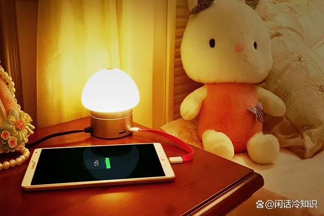 手機(jī)充電一整夜到底會(huì)不會(huì)傷害電池 警惕電池老化風(fēng)險(xiǎn)