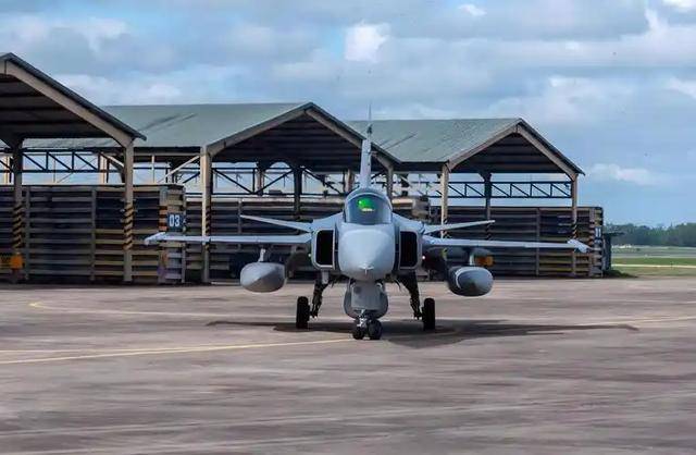 泰軍機深入柬埔寨 難民輾轉寺廟避難 邊境沖突再起