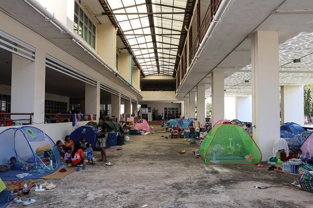 泰国国防部：超16万人避难