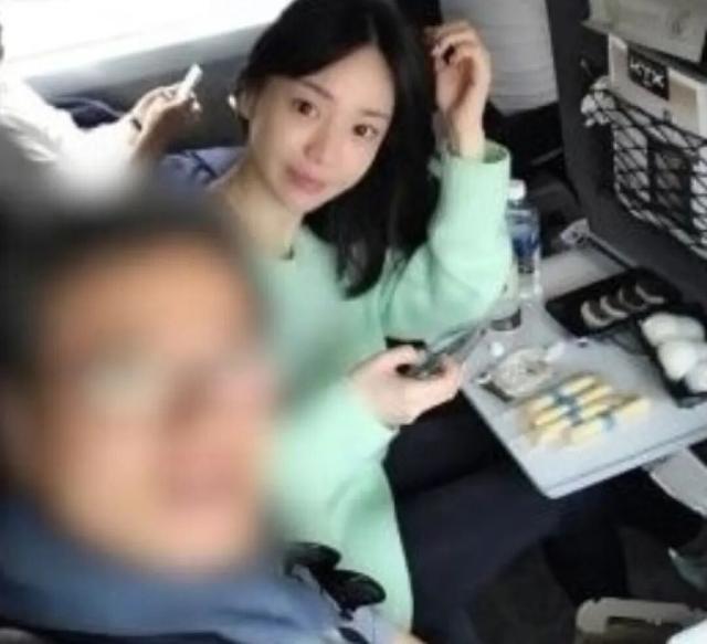 黄荷娜被曝为电诈园区洗钱贩毒 逃亡柬埔寨牵涉多起犯罪