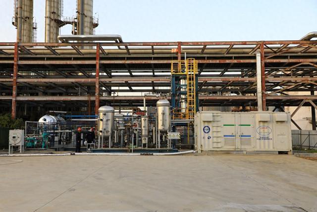 中国科学家研发“变废为宝”新技术 硫化氢高效分解制氢和硫磺