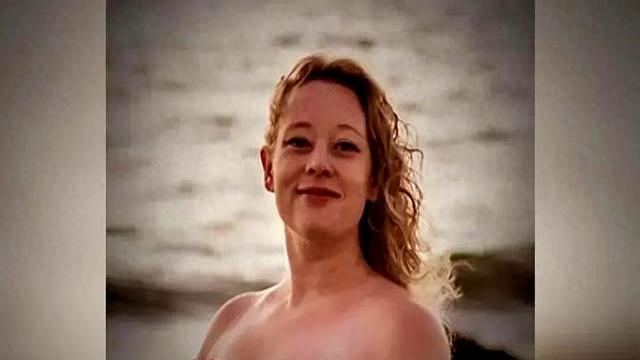 美国蒙面特工为何会当街枪杀女诗人