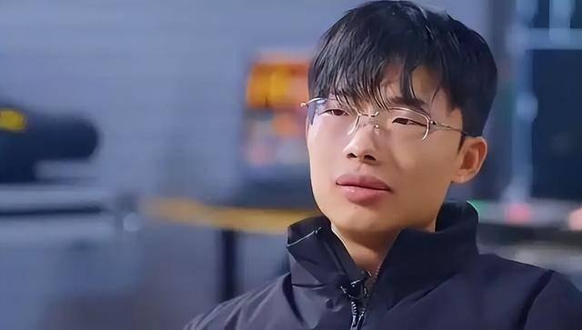 郭有才举办婚典