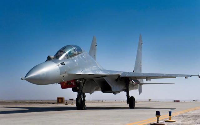 歼-20歼-16歼-10C演练新战法 隐形指挥塔引领体系打击