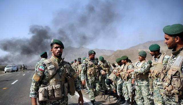 伊朗紧急发出“全面战争”警告 局势紧张升级