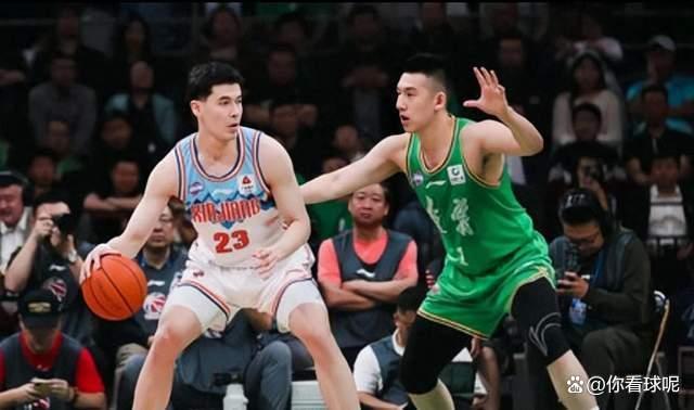 宿命！杨鸣卸任辽宁帅位 惨败新疆成终章 辽疆恩怨再添一笔 辉煌与困境同在