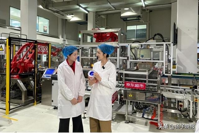 李亚男回复三胎臆度打算 专注品性看守宝宝