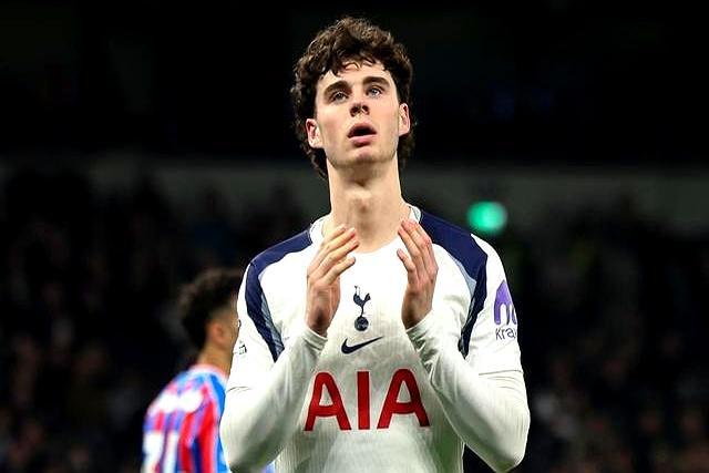 欧冠综述：巴萨绝平纽卡！马竞5-2热刺，拜仁6-1亚特兰大，利物浦0-1 淘汰赛悬念重重