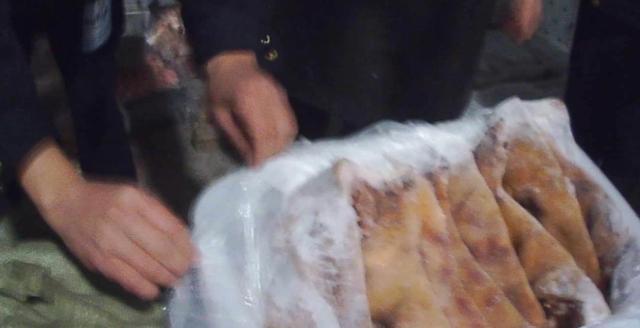 美味猪头肉竟是用工业松香“美容” 食品安全红线不可越