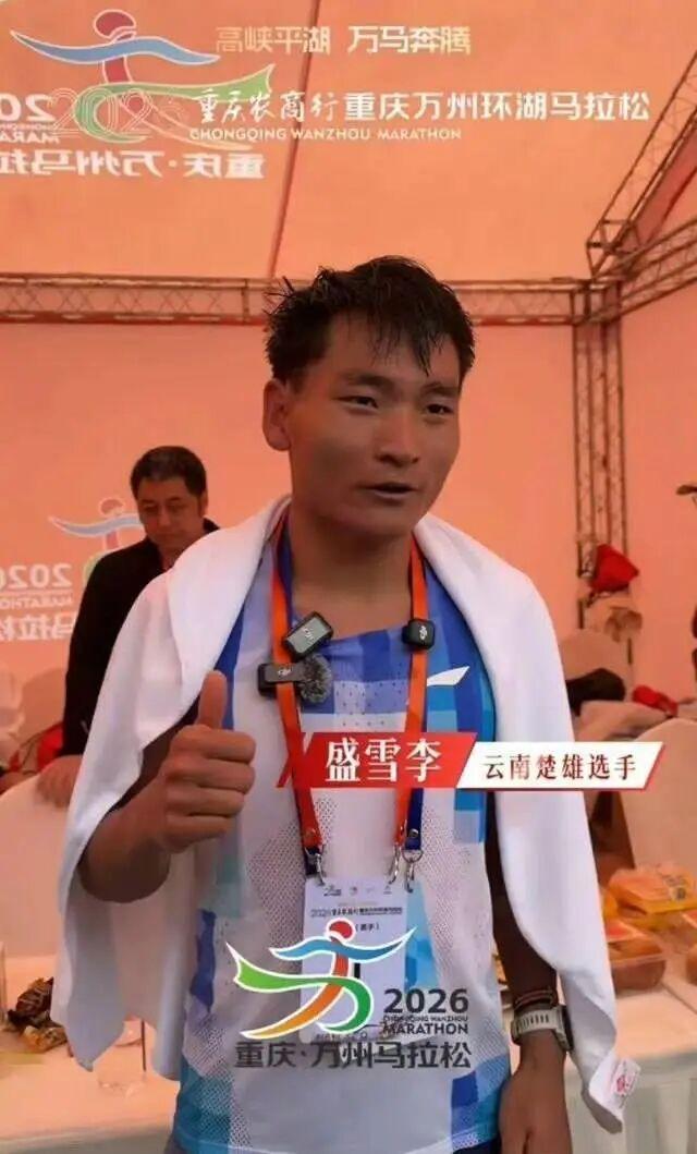 全马冠军冲线遭拦 裁判停赛增至2年 赛事纪律再敲警钟