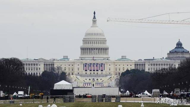 白宫地下将建庞大安保设施 特朗普展示效果图