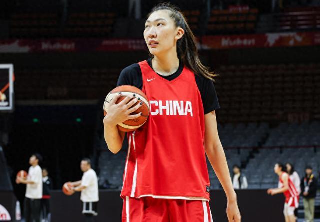 不回WCBA！韩旭正为重返WNBA努力 曾留洋效力纽约自由人