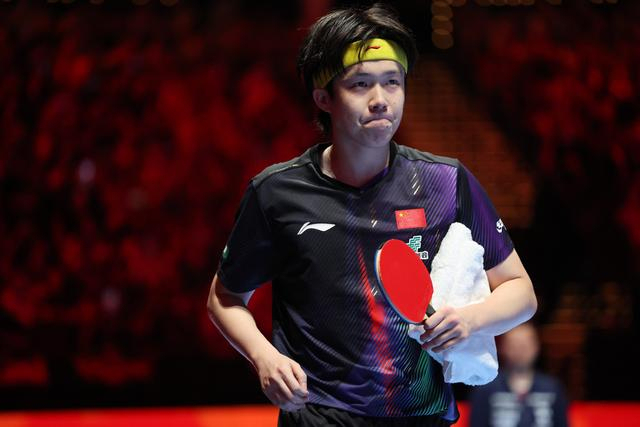 时隔一年,王楚钦再战卫冕冠军雨果 恩怨对决续写新篇章