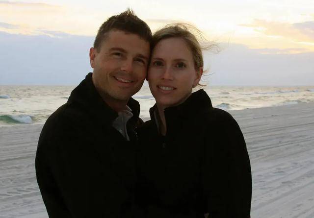 美宇航员请求以指挥官亡妻之名命名月球陨石坑