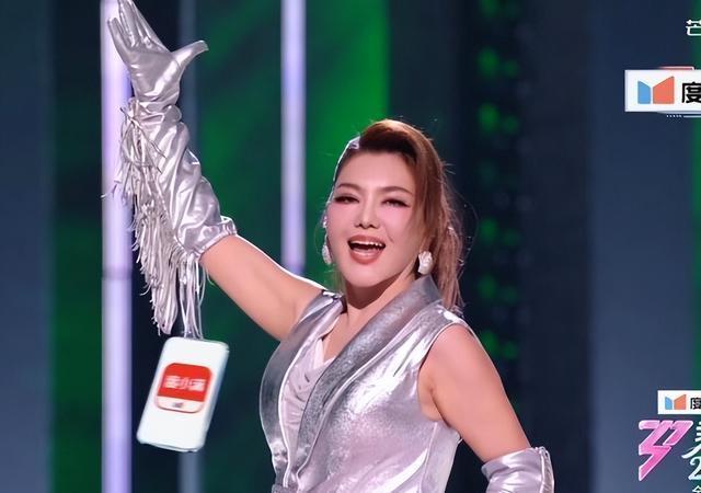 乌兰图雅没有一句solo 从争议到认可的翻红之路