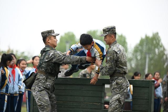 武警北京总队某部开展国安教育活动 厚植家国情怀