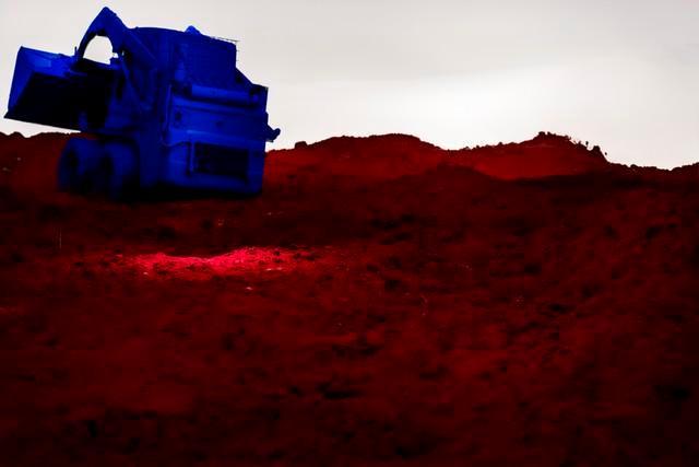 扛不住了？稀土价格飙升，日本军工叫苦连天，日媒：中国下手太狠 日本“去中国化”梦碎