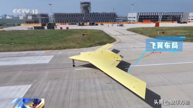 攻击21与歼35等演练战法？专家解读 新型舰载机亮相