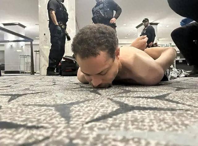 外界对白宫枪击事件有三大疑问 枪手背景曝光