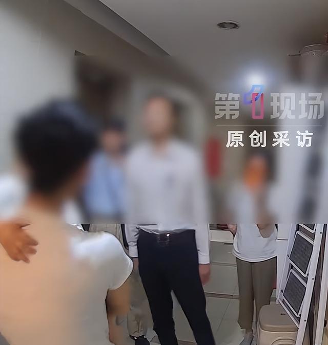 7人蒙面抢走2岁幼童 主谋是孩子父亲 家庭悲剧背后的冷漠与预谋