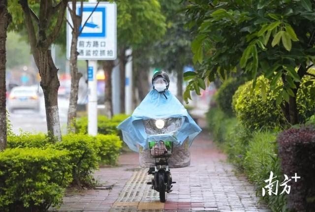 暴雨红警继续生效 珠海斗门区停课