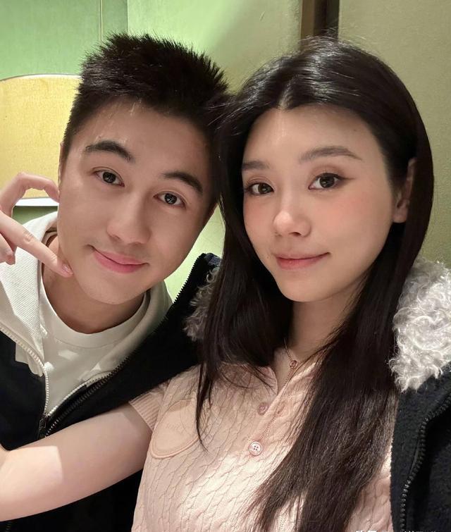 奚梦瑶生儿育女才站稳朱门，何猷君姐姐才过世就办婚典惹争议 朱门婚典所在引争议