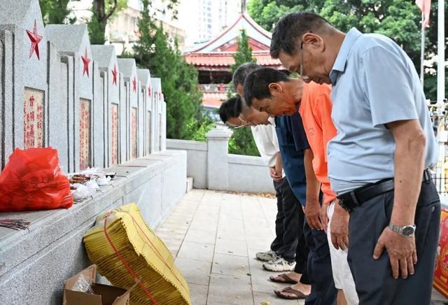 烈士親人完成跨越70余載的尋親祭掃