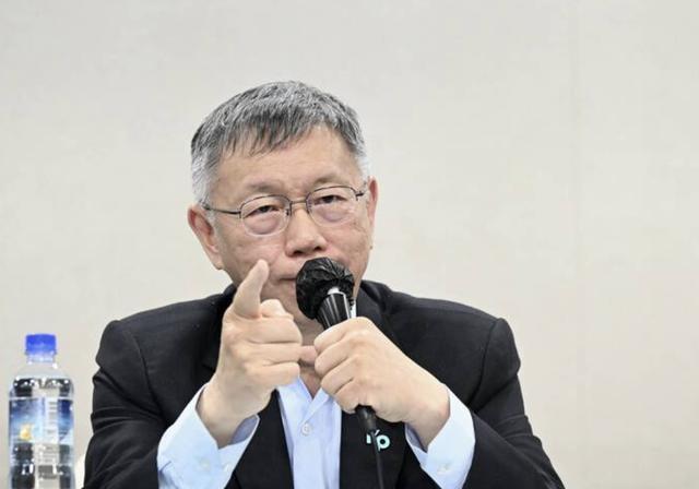 陈智菡轰民进党当局违法抄家