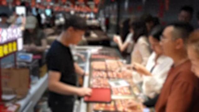 老人一个月内被骗光600万积蓄