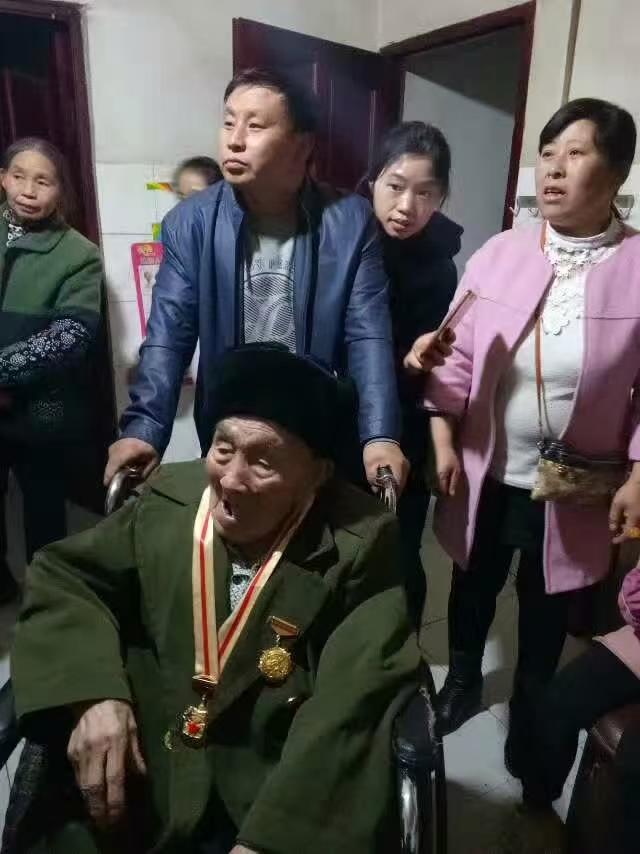 全县5万人有3000多人参加红军：去为人拼个山河安宁！ 3927个名字镌刻英雄墙