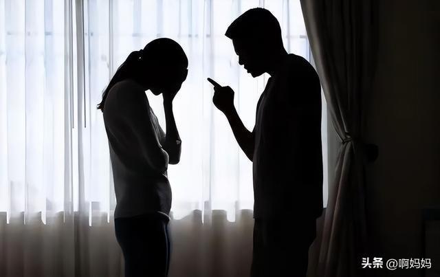 男子出轨女销售 每次开房后都买保险 七年转移两千万财产